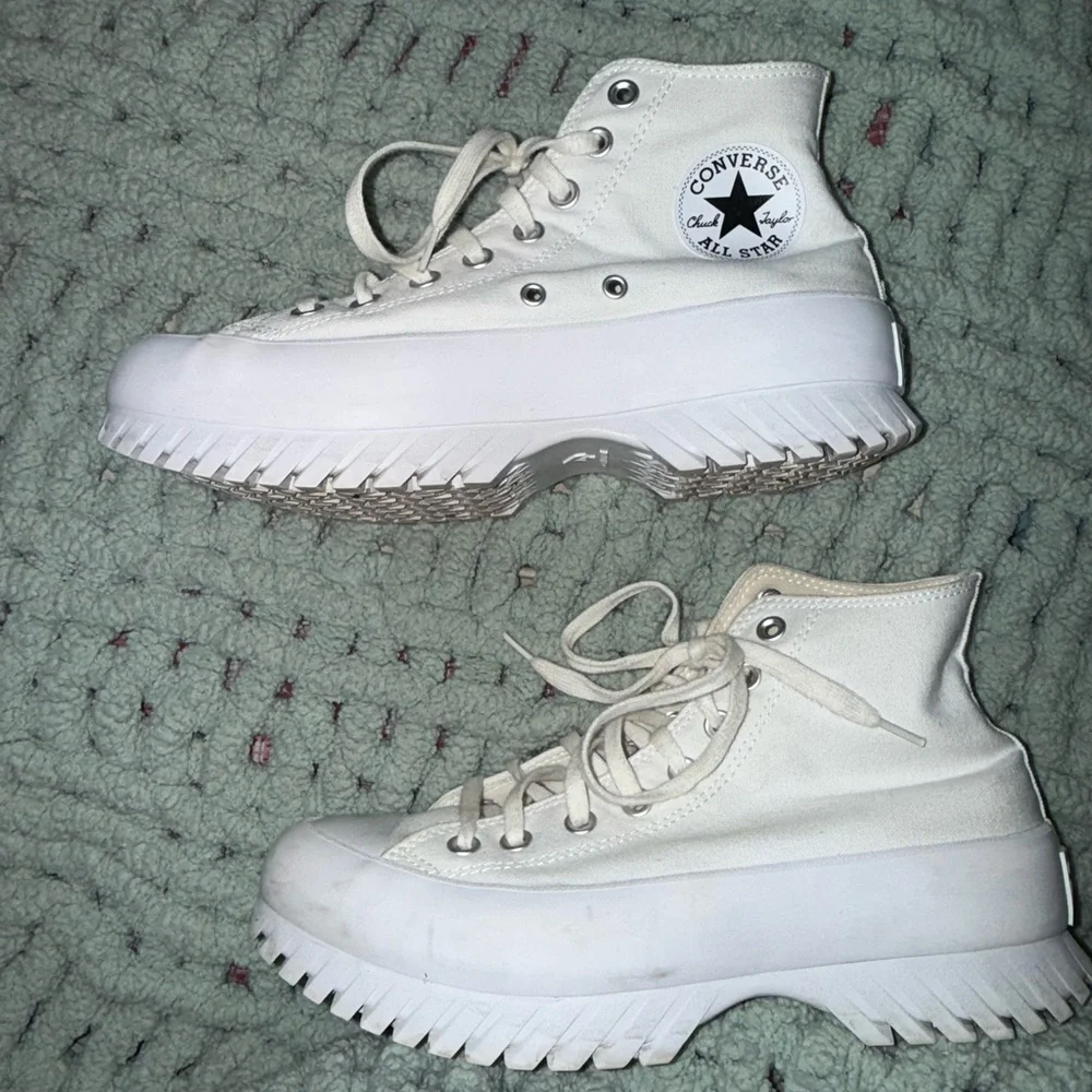 White chunky converse